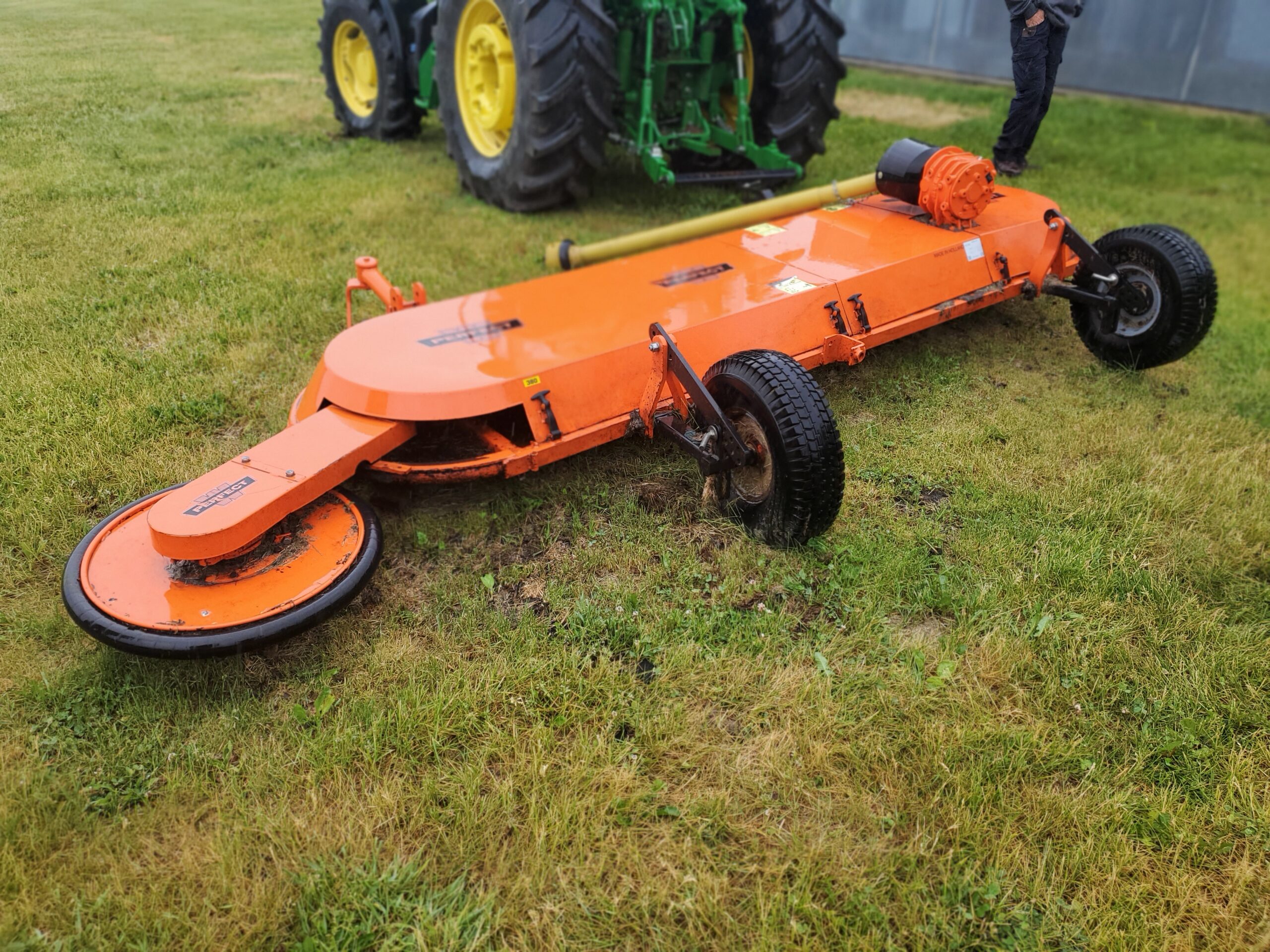 Orchard equipment selection